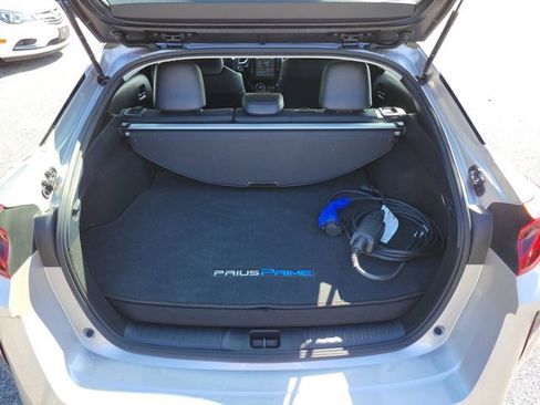 Used 2021 Toyota Prius Prime XLE w/ Carpet Mat Package (TMS) image 19