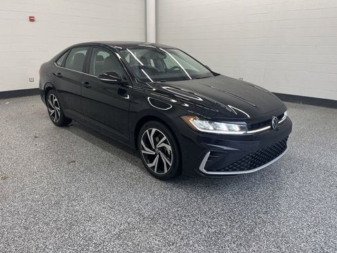 New 2026 Volkswagen Jetta SEL image 8