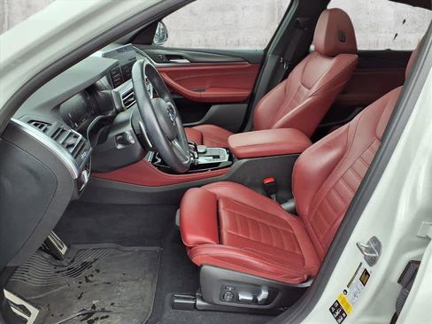 Used 2023 BMW X4 xDrive30i w/ M Sport Package image 4