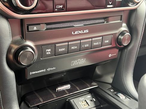 Used 2023 Lexus GX 460 Luxury w/ Sport Design Package image 34