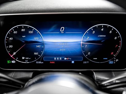 Certified 2026 Mercedes-Benz GLC 300 image 13