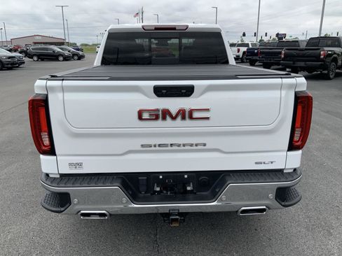 Used 2022 GMC Sierra 1500 SLT w/ SLT Premium Plus Package AWD/4WD image 10