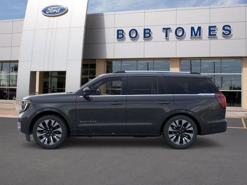 New 2025 Ford Expedition Platinum w/ Driver's Package AWD/4WD image 3