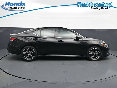 Used 2023 Nissan Sentra SR w/ Trunk Package FWD image 11