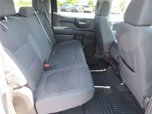 Used 2021 Chevrolet Silverado 1500 LT AWD/4WD image 19