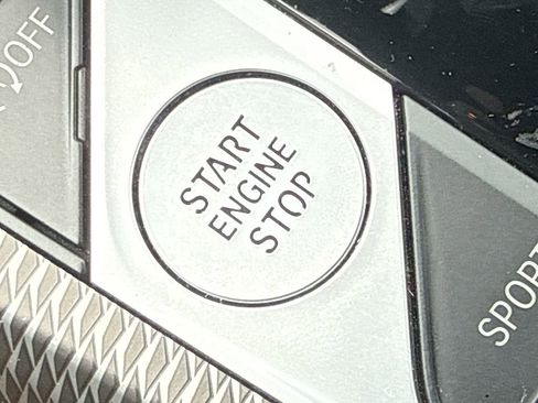 Used 2023 BMW 430i Convertible w/ M Sport Package image 34