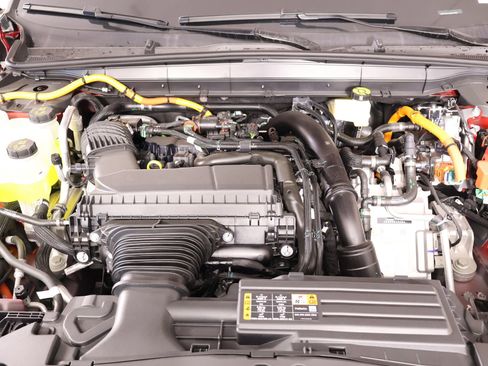 New 2026 Lincoln Nautilus Premier AWD/4WD image 19