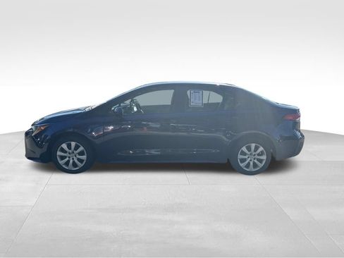 Used 2024 Toyota Corolla LE FWD image 3