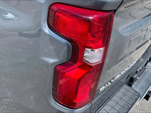 Used 2025 Chevrolet Silverado 1500 LTZ AWD/4WD image 24