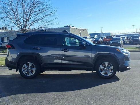 Certified 2025 Toyota RAV4 LE image 21