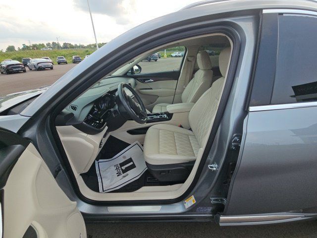 Used 2023 Buick Envision Avenir AWD/4WD image 12