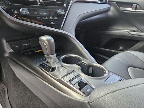 Used 2024 Toyota Camry XSE w/ Cold Weather Package FWD image 23