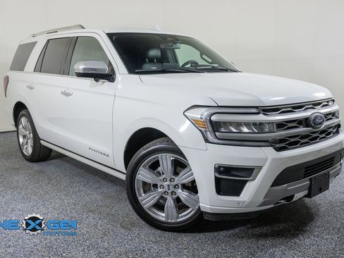 Used 2023 Ford Expedition Platinum AWD/4WD image 1