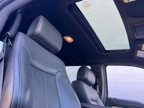 Used 2014 Ford F150 FX4 w/ Equipment Group 402A Luxury image 17