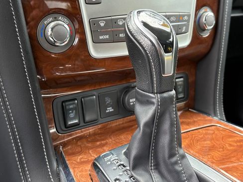 Used 2019 INFINITI QX80 Luxe w/ All-Season Package RWD image 22