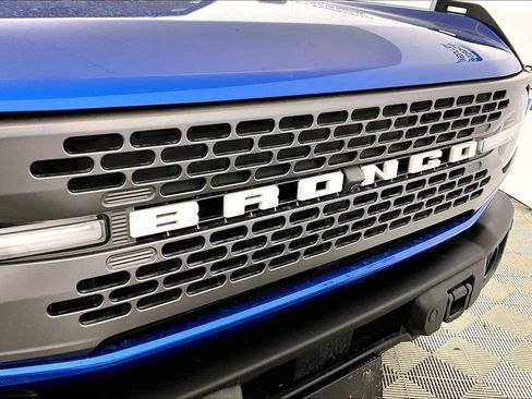 Used 2023 Ford Bronco Badlands AWD/4WD image 23