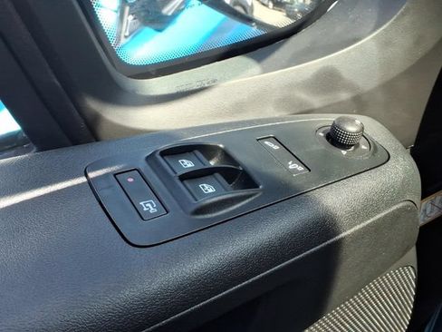 Used 2026 RAM ProMaster 2500 w/ Safety Group FWD image 11