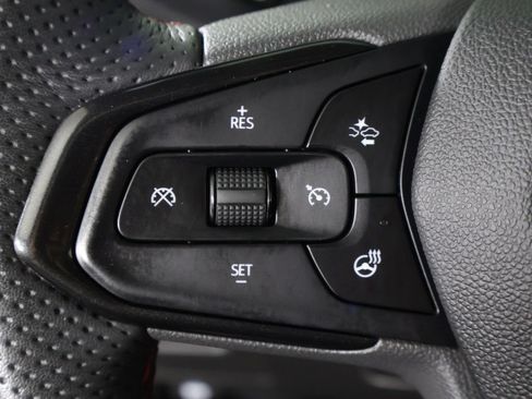 Used 2023 Chevrolet TrailBlazer RS w/ Technology Package AWD/4WD image 41