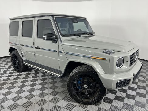 Used 2025 Mercedes-Benz G 580 w/ EQ Technology image 2