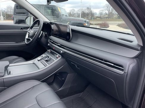 Used 2024 Hyundai Palisade SEL image 32