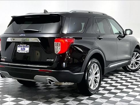 Used 2023 Ford Explorer Limited AWD/4WD image 12
