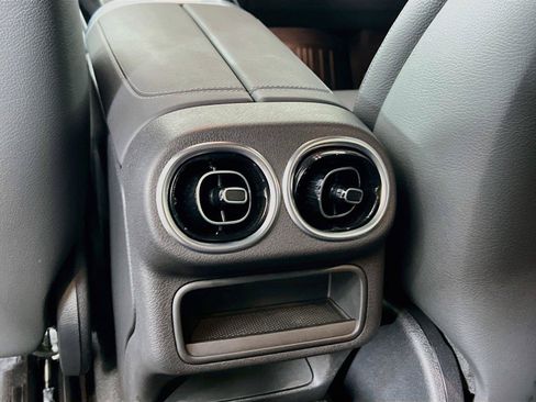 Certified 2026 Mercedes-Benz GLC 300 4MATIC image 27