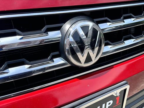 Used 2019 Volkswagen Atlas SE FWD image 32
