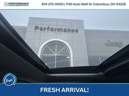 Used 2025 Chevrolet Colorado ZR2 w/ Technology Package image 24