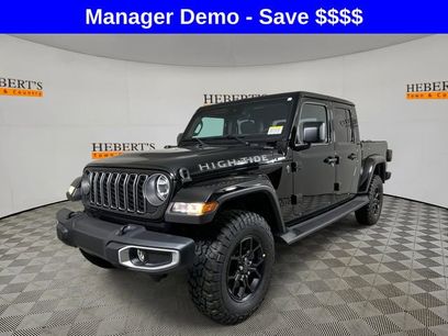 New 2025 Jeep Gladiator Sport