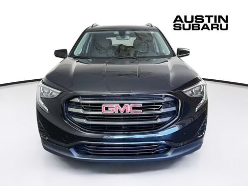 Used 2019 GMC Terrain SLE w/ Black Edition FWD image 2
