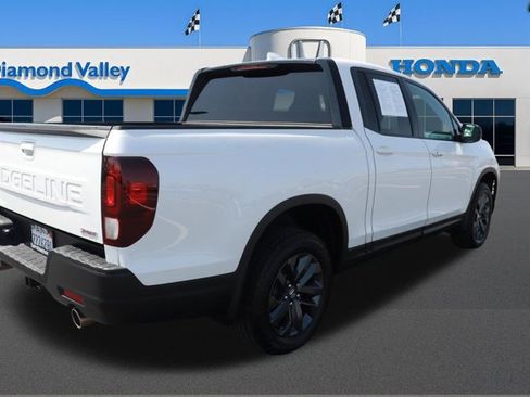 Used 2024 Honda Ridgeline Sport image 6
