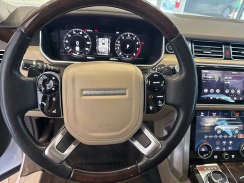 Used 2018 Land Rover Range Rover HSE AWD/4WD image 22