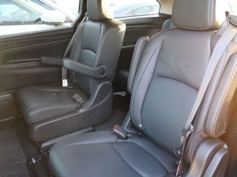 Used 2025 Honda Odyssey EX-L image 7