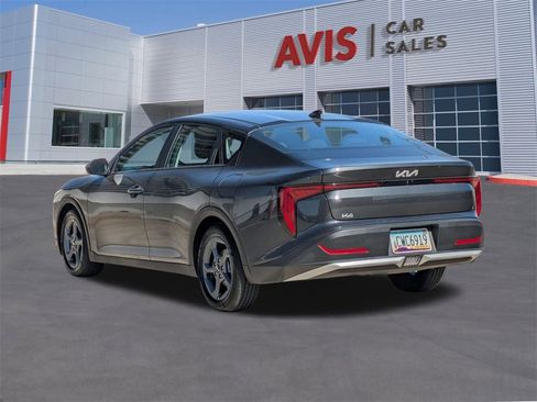 Used 2025 Kia K4 LXS image 9