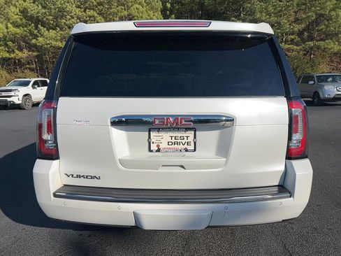 Used 2019 GMC Yukon Denali w/ Denali Ultimate Package image 6