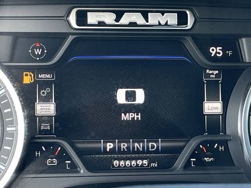 Used 2022 RAM 1500 Laramie w/ Sport Appearance Package AWD/4WD image 16