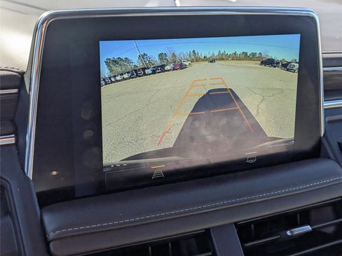 Used 2024 Chevrolet Tahoe LT image 15