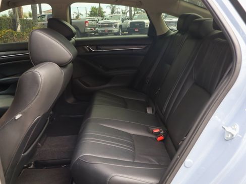 Used 2022 Honda Accord Touring image 37
