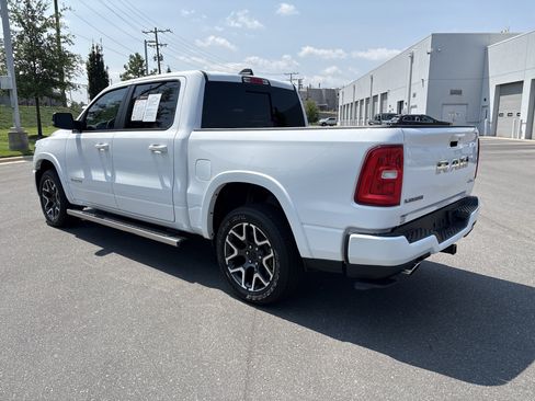 Used 2025 RAM 1500 Laramie w/ Sport Appearance Package AWD/4WD image 7