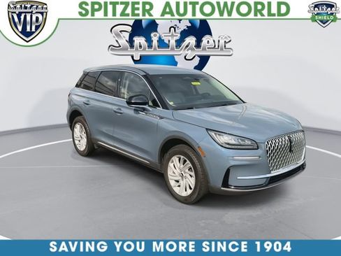 Used 2025 Lincoln Corsair AWD image 2