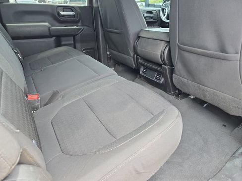 Used 2023 Chevrolet Silverado 2500 LT AWD/4WD image 11