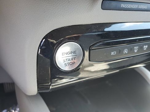 Used 2023 Ford Escape Active w/ Tech Pack #2 AWD/4WD image 11