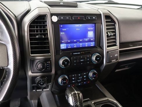 Used 2019 Ford F150 Raptor w/ Equipment Group 802A Luxury image 5