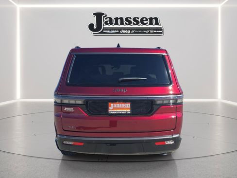 New 2026 Jeep Grand Wagoneer Limited image 4