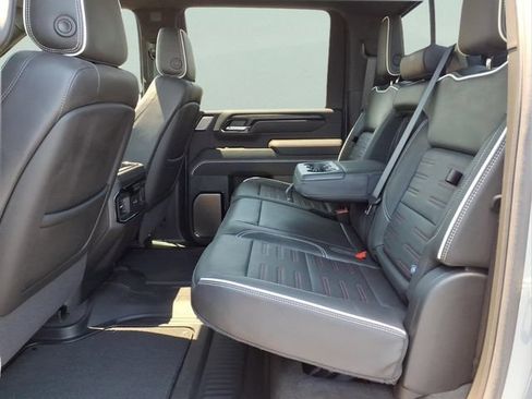 Used 2024 GMC Sierra 2500 AT4X AWD/4WD image 21