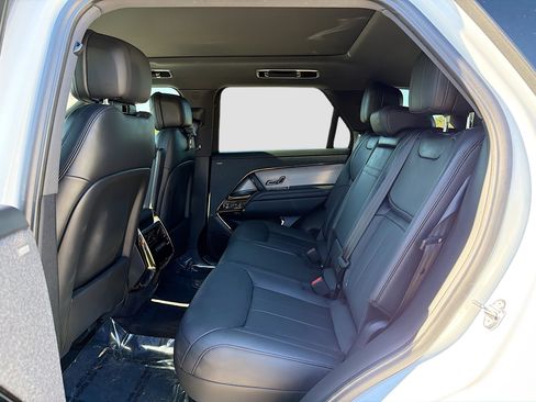 Used 2024 Land Rover Range Rover Sport SE image 22