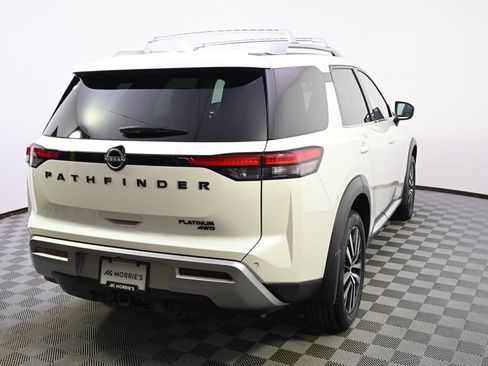 Used 2023 Nissan Pathfinder Platinum image 6