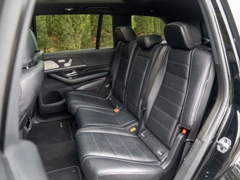 Used 2022 Mercedes-Benz GLS 580 4MATIC image 47