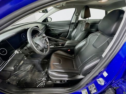 Used 2024 Hyundai Elantra Limited FWD image 15