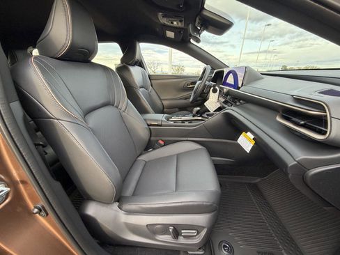 New 2026 Toyota Crown Signia image 25